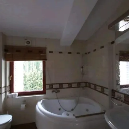Royal Villa